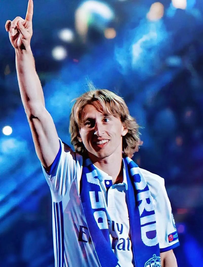 欧冠战报：德凯特拉雷传射建功，亚特兰大2-1逆转胜切尔西